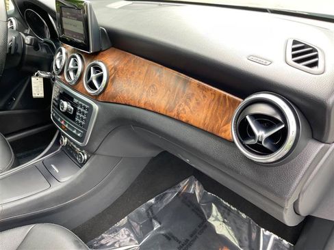 Used 2015 Mercedes-Benz GLA 250 4MATIC image 92