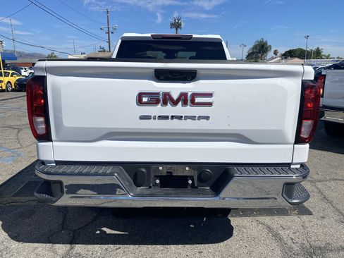 Used 2024 GMC Sierra 1500 Pro w/ Convenience Package RWD image 12
