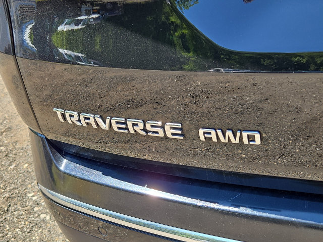 Used 2023 Chevrolet Traverse Premier AWD/4WD image 32