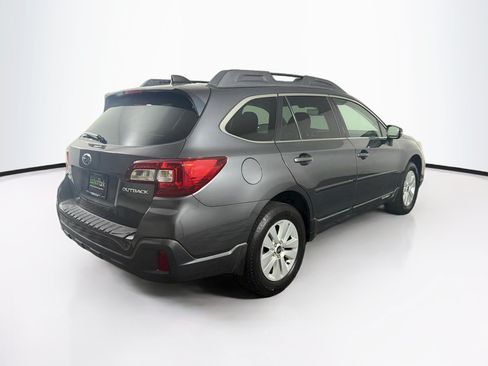 Used 2018 Subaru Outback 2.5i Premium AWD/4WD image 9