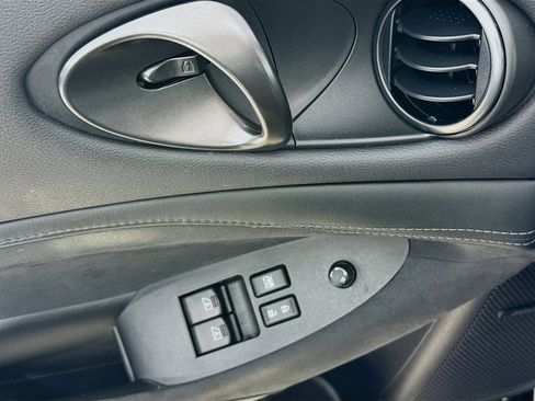 Used 2024 Nissan Z Performance w/ Floor Mat Package image 21