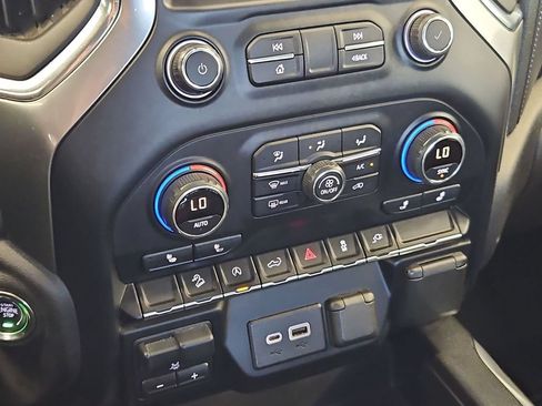 Used 2020 Chevrolet Silverado 1500 RST w/ All-Star Edition AWD/4WD image 33