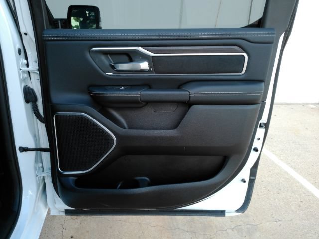 Used 2026 RAM 1500 Laramie AWD/4WD image 25