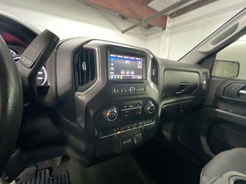 Used 2022 Chevrolet Silverado 1500 Custom Trail Boss w/ Safety Confidence Package image 16