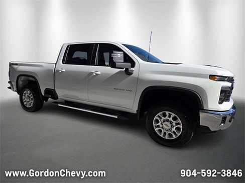 New 2026 Chevrolet Silverado 2500 LT image 10