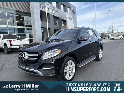 Used 2017 Mercedes-Benz GLE 350 4MATIC image 1
