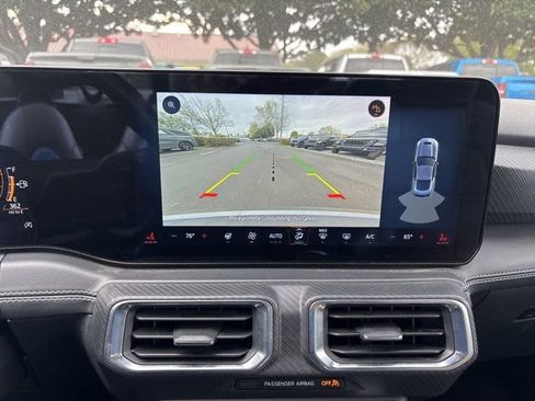 Used 2024 Ford Mustang Premium image 25