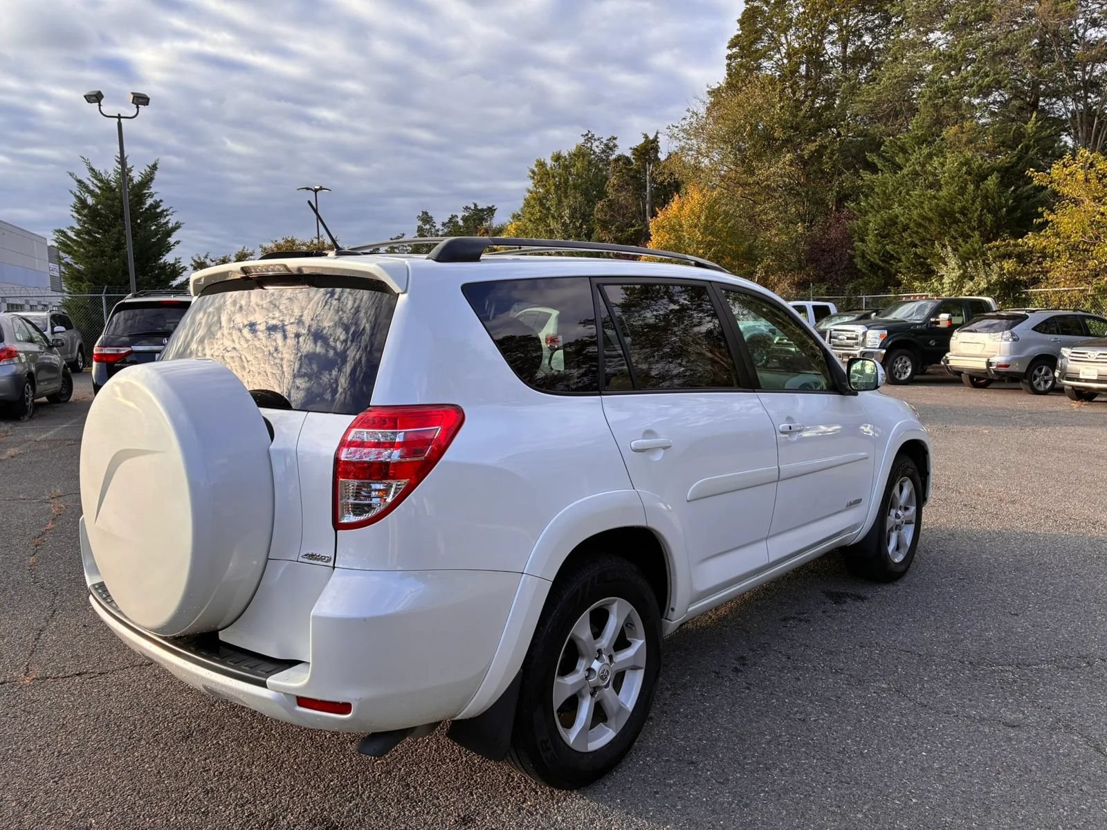 Used 2012 Toyota RAV4 Limited w/ Premium Plus Value Pkg AWD/4WD image 6