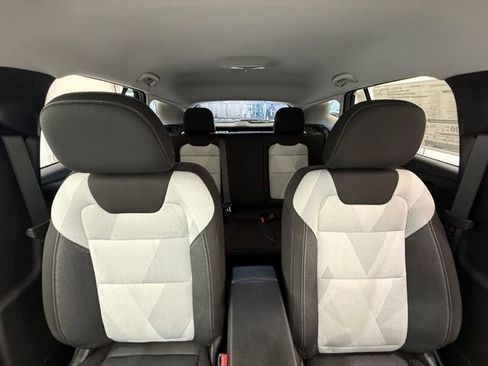 New 2026 Chevrolet Trax LS w/ LS Convenience Package FWD image 27