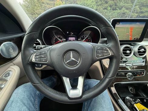 Used 2017 Mercedes-Benz C 300 Sedan image 17