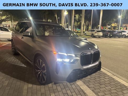Certified 2023 BMW X7 xDrive40i w/ Executive Package image 9