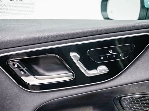 Used 2026 Mercedes-Benz GLC 300 image 20