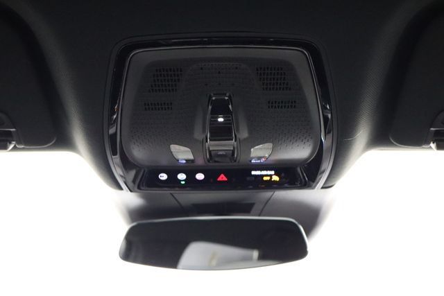 Used 2024 Cadillac Lyriq Sport RWD image 24