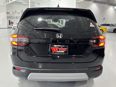 New 2025 Honda Pilot EX-L image 22