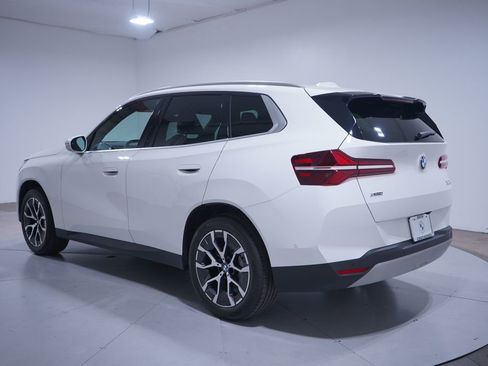 Used 2025 BMW X3 xDrive30i image 3