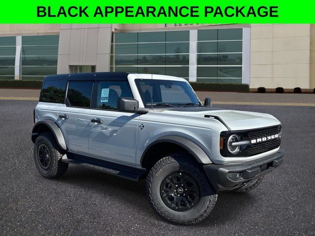 New 2026 Ford Bronco Outer Banks w/ Sasquatch Package AWD/4WD image 1