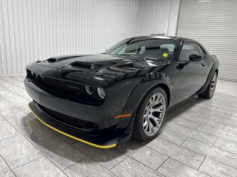 Used 2023 Dodge Challenger SRT Hellcat Redeye image 1