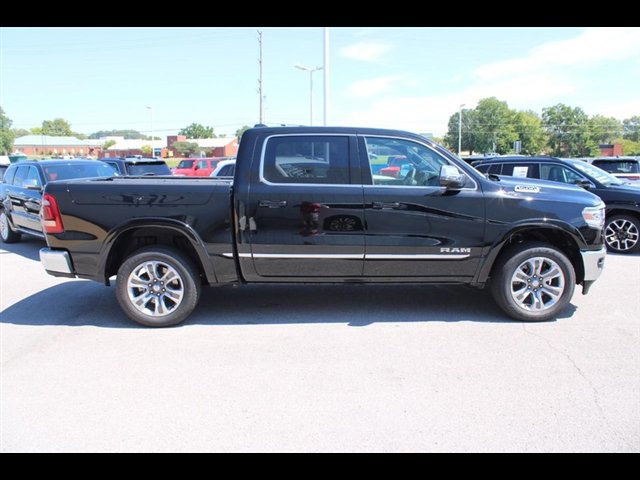 Used 2024 RAM 1500 Limited AWD/4WD image 4