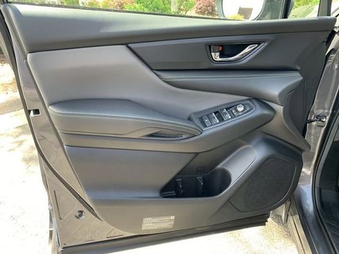 Used 2024 Subaru Ascent Onyx Edition image 17