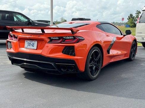 Used 2025 Chevrolet Corvette Stingray Premium Cpe w/ Z51 Performance Package RWD image 4
