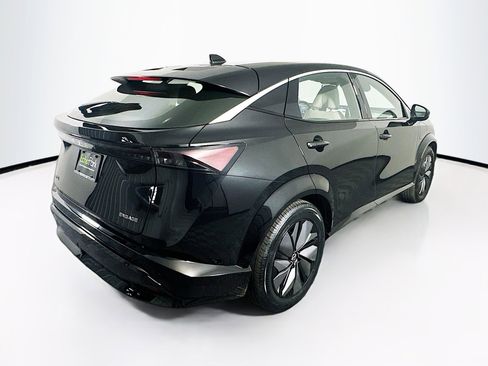 Used 2023 Nissan Ariya FWD image 9