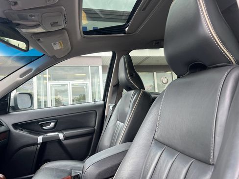 Used 2013 Volvo XC90 3.2 AWD/4WD image 18