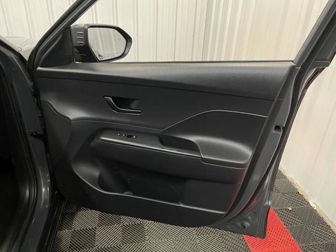 Used 2025 Hyundai Kona SEL AWD/4WD image 41