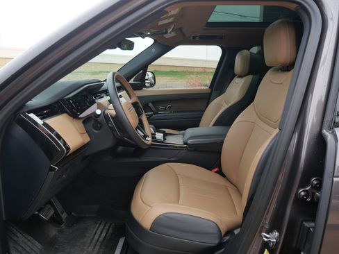 Used 2024 Land Rover Range Rover Sport Dynamic SE image 8