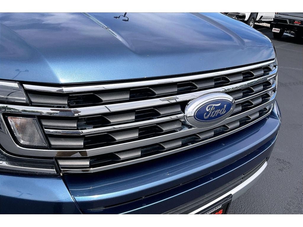 Used 2020 Ford Expedition Max XLT w/ Equipment Group 202A AWD/4WD image 33
