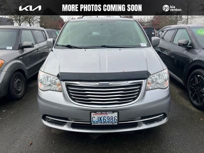 Used 2016 Chrysler Town & Country Touring