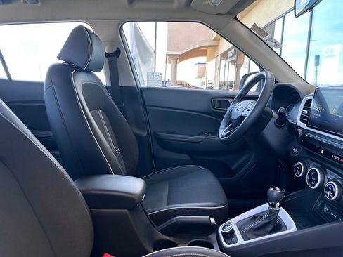 Used 2023 Hyundai Venue Limited w/ Cargo Package image 29