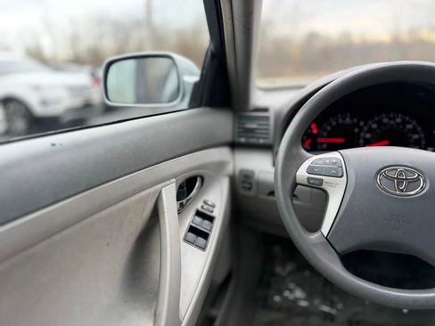 Used 2007 Toyota Camry LE image 18