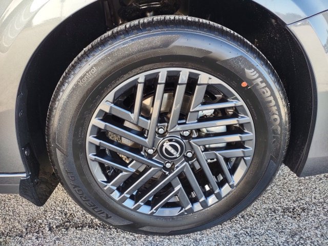 Used 2027 Nissan Sentra SV FWD image 27