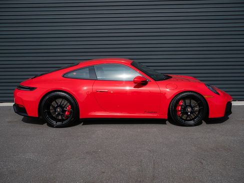 Certified 2025 Porsche 911 Carrera GTS image 25