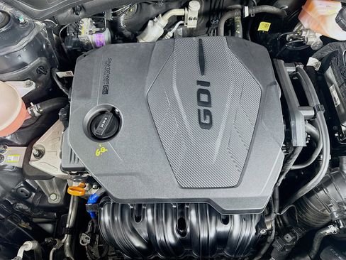 Used 2023 Hyundai Santa Fe SEL FWD image 33