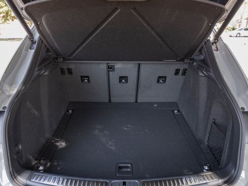 Certified 2026 Porsche Macan S image 30