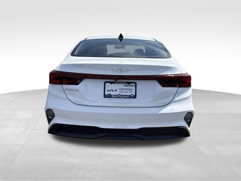 Certified 2024 Kia Forte LXS FWD image 8