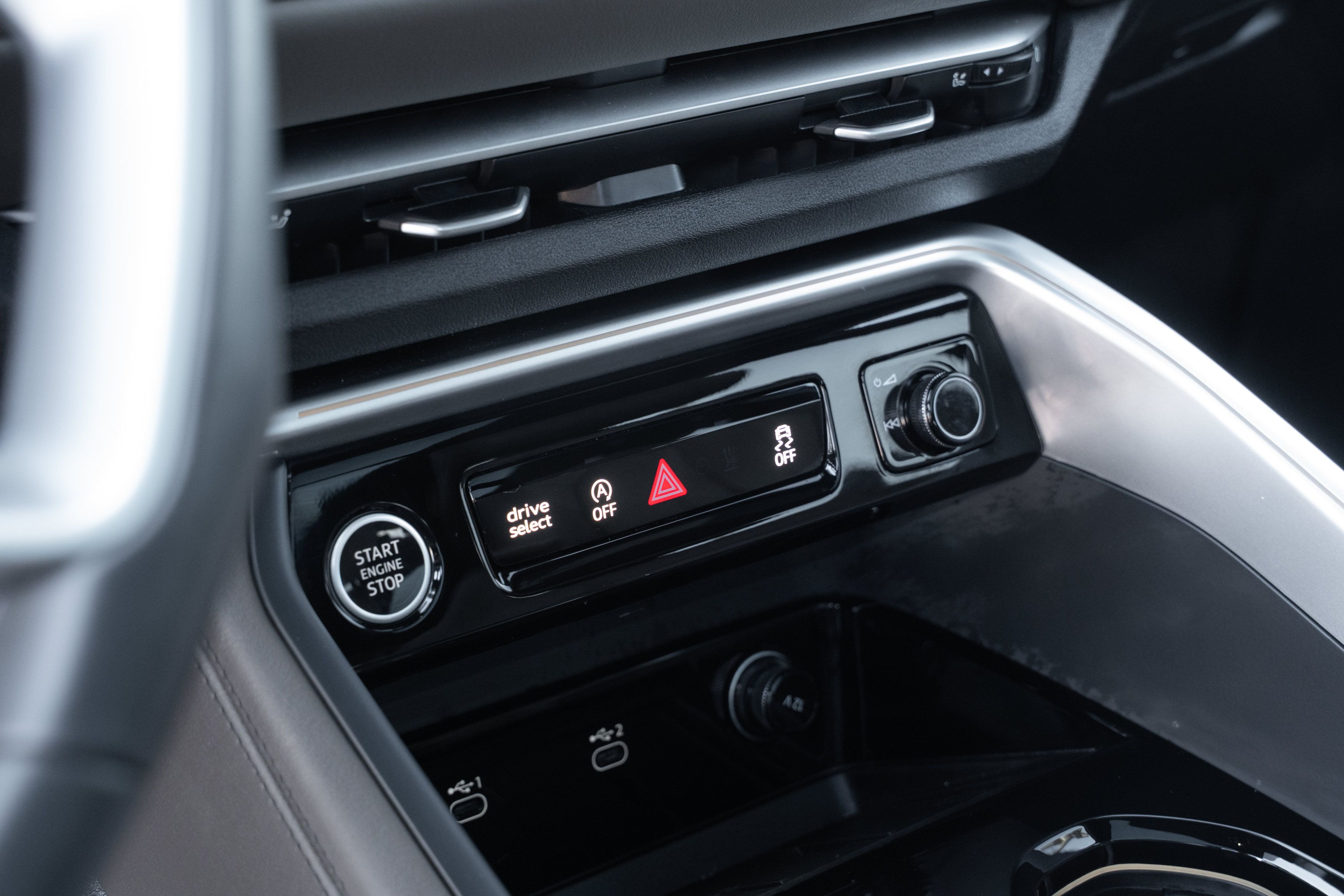 Certified 2025 Audi Q5 Premium w/ Premium Plus AWD/4WD image 13