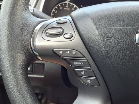 Used 2021 Nissan Murano S FWD image 21