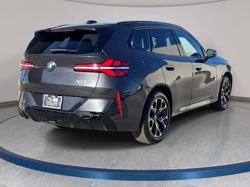 Used 2025 BMW X3 xDrive30i AWD/4WD image 6