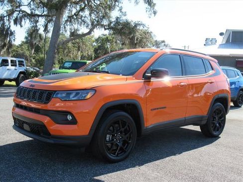 New 2026 Jeep Compass Latitude AWD/4WD image 3