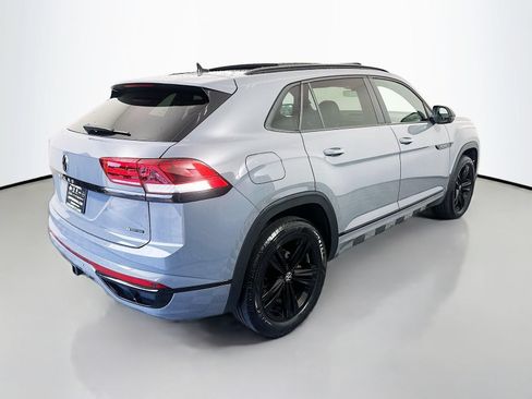 Used 2023 Volkswagen Atlas Cross Sport SEL R-Line AWD/4WD image 7