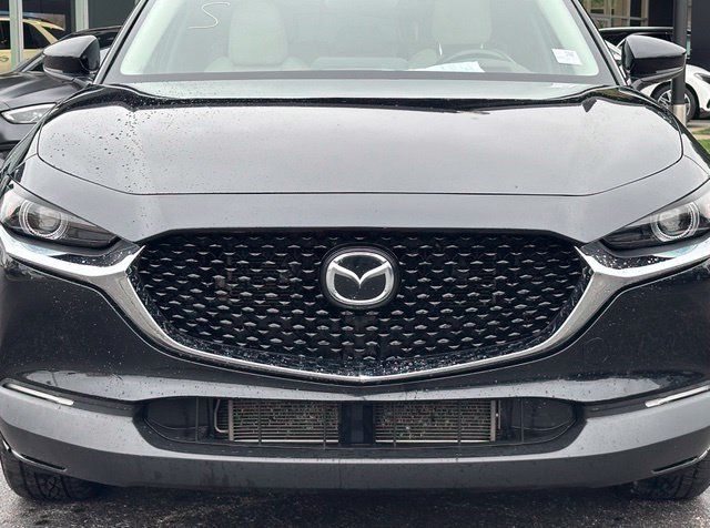 Used 2021 MAZDA CX-30 FWD 2.5 S w/ Premium Package image 4