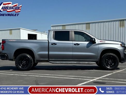 Used 2020 Chevrolet Silverado 1500 LT Trail Boss AWD/4WD image 3