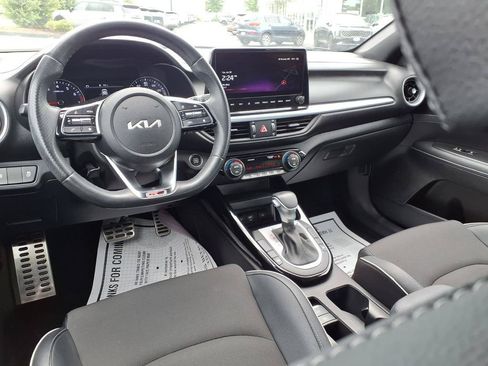 Used 2025 Kia Sorento S AWD/4WD image 5