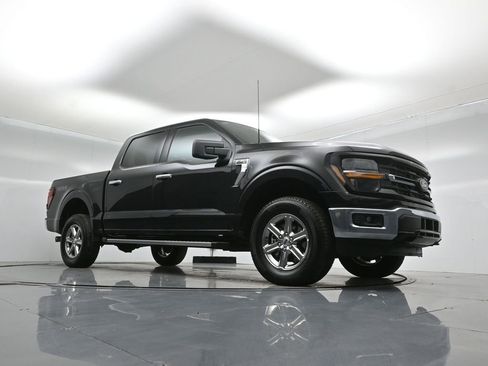 Certified 2025 Ford F150 XLT w/ Equipment Group 301A Standard image 47