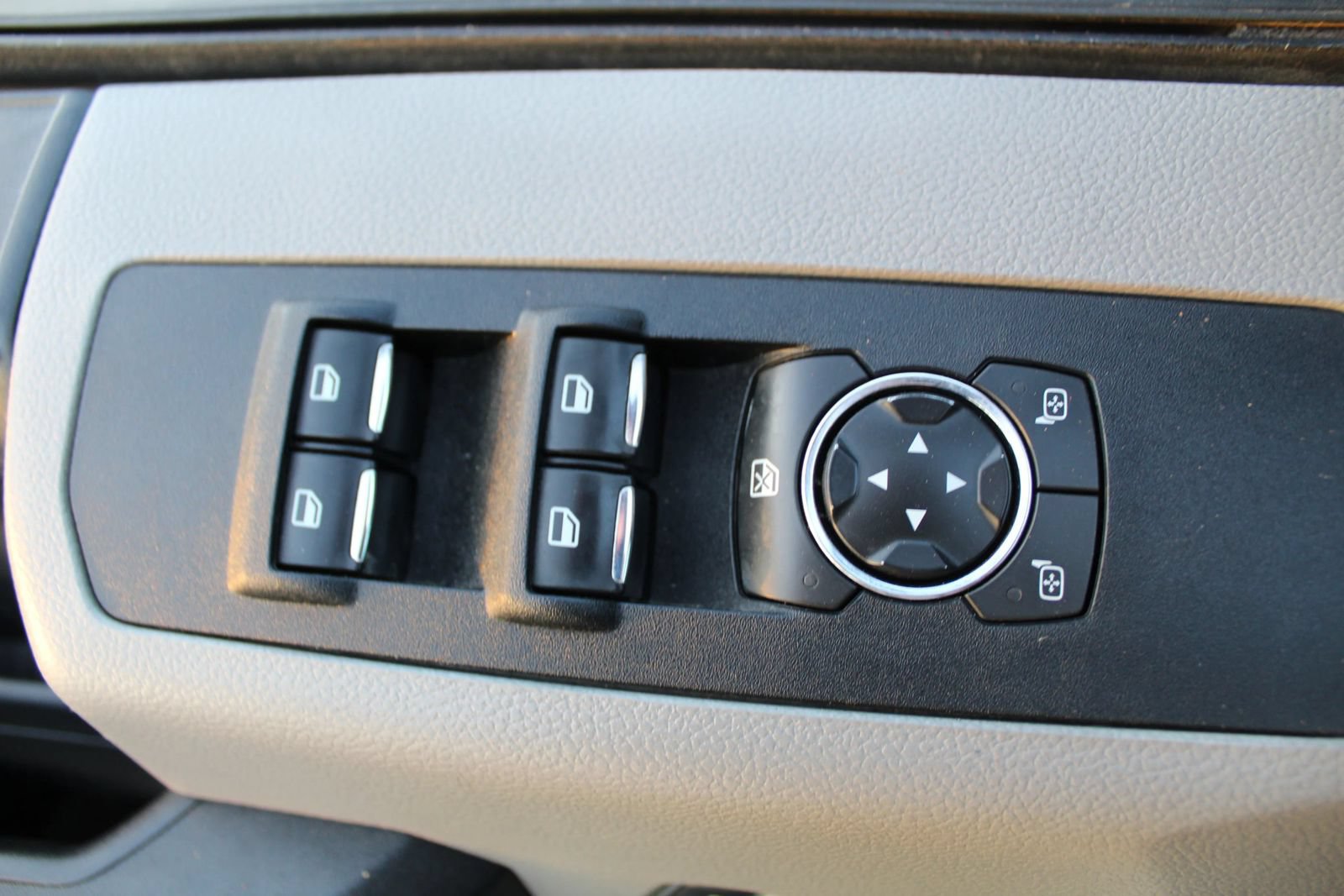 Used 2020 Ford F250 XL w/ Power Equipment Group AWD/4WD image 25