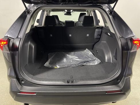 Certified 2025 Toyota RAV4 LE image 10