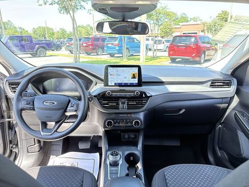 Used 2025 Ford Escape Active AWD/4WD image 26