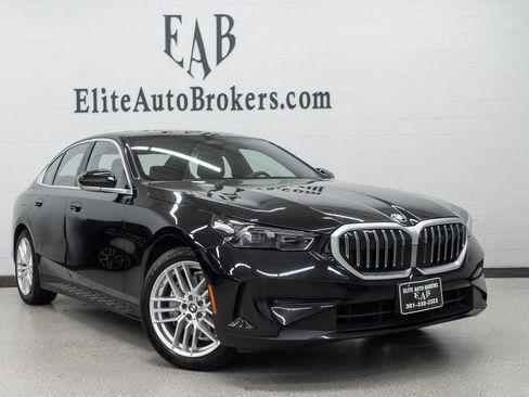 Used 2025 BMW 540i xDrive image 53